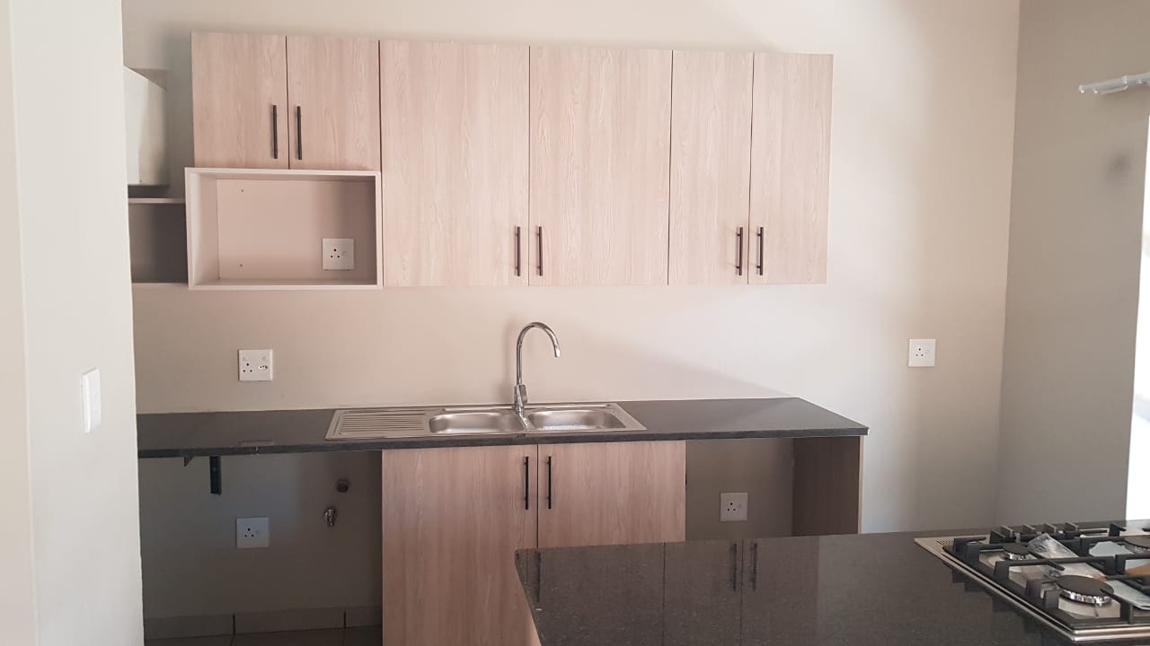 Olivet Modern Kitchen